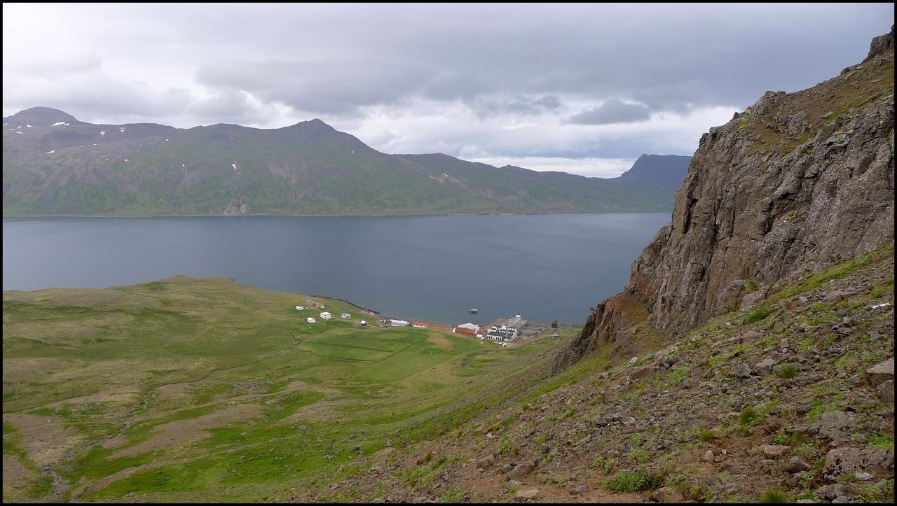 Hotel Djupavik Luaran gambar